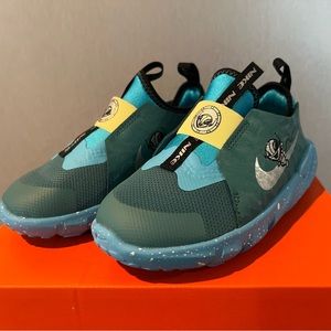 NWT Nike Toddler Flex Runner 2 size 10C